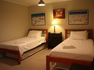 Eelah - Your Accommodation 0