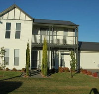 Annies Beach House - Your Accommodation