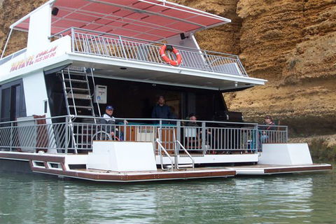 Takeme2 Houseboat - Your Accommodation 2