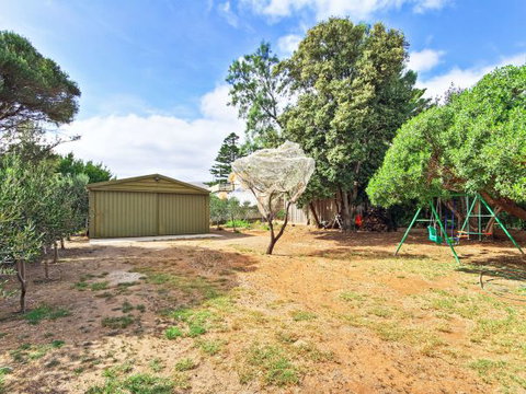 Century 21 SouthCoast: Serenity By The Sea - Your Accommodation 3