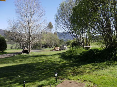 La Perrie Chalet Bed And Breakfast - Your Accommodation 7