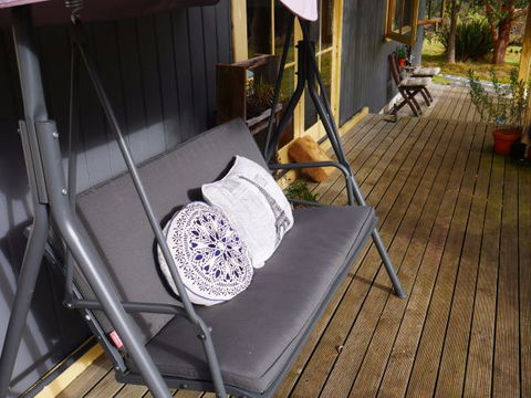 La Perrie Chalet Bed And Breakfast - Your Accommodation 8