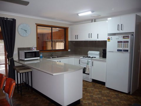 Levi's Getaway - Your Accommodation 3