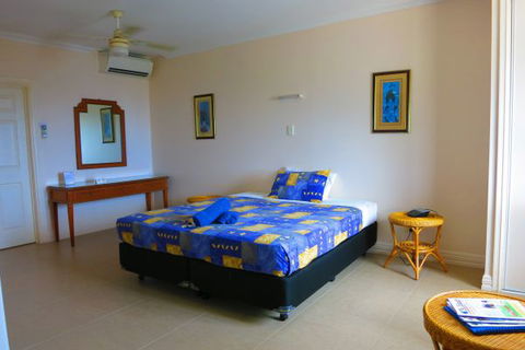 VQ3 Lodge - Your Accommodation 2