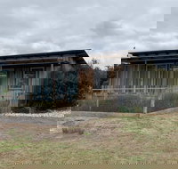 Mannaburne Cabin - Your Accommodation