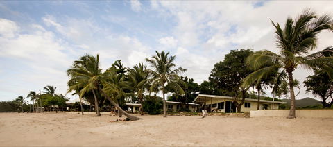 Montes Reef Resort - Your Accommodation 9