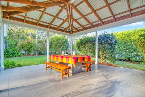 PJ's Hideaway - Your Accommodation 9