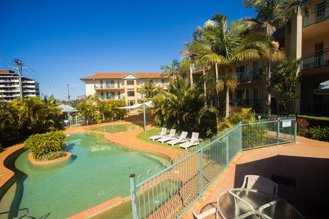 Town Beach Beachcomber Resort - Your Accommodation 7