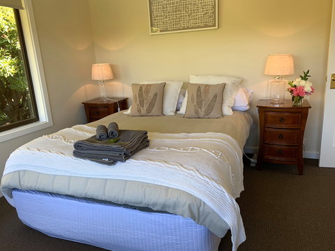 Hahndorf Luxury Lodge - Your Accommodation 1