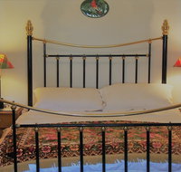 Settlers Cottage - Your Accommodation