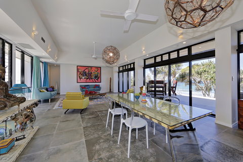 ZEN Beach Retreat - Your Accommodation 6