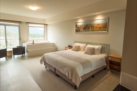 Macedon Ranges Hotel & Spa - Your Accommodation 0