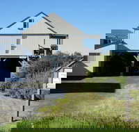 Angler's Arms and Fisherman's Cottage