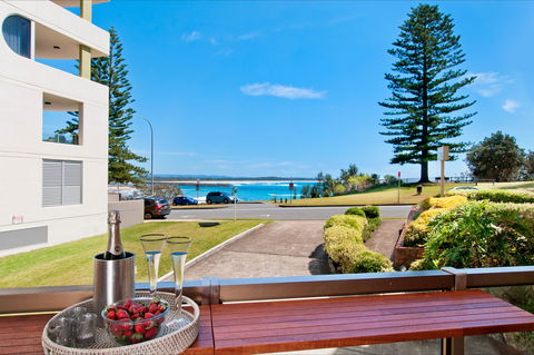 Beauty At The Beach - Your Accommodation 0