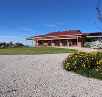 Clare View Accommodation - Clare View House - Your Accommodation