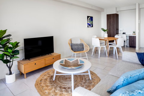 First Light Mooloolaba - Your Accommodation 1