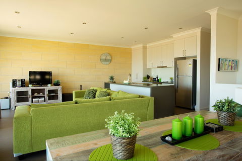 Horizons Part Of Blue Fin Holiday Homes - Your Accommodation 2