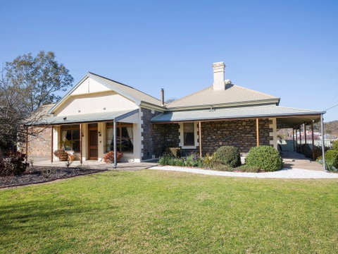 SINKINSON HOUSE - Mount Torrens - Your Accommodation 0