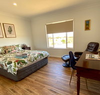 The Mains Guest House - Your Accommodation