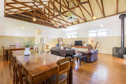 Tuck Inn Yarra Valley - Your Accommodation 1