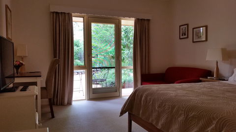 Leloma Bed And Breakfast - Your Accommodation 1