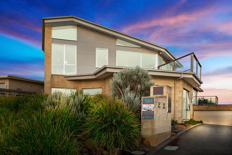 Tides Apartments Port Fairy - Your Accommodation 1