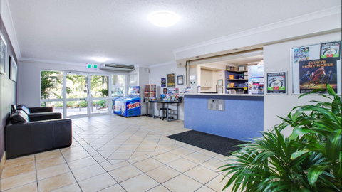 Mari Court Resort - Your Accommodation 2