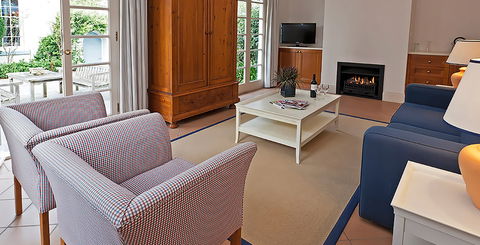 Oscars Waterfront Boutique Hotel - Your Accommodation 2