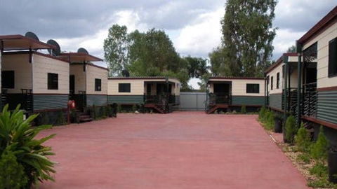 Pine Creek Railway Resort - Your Accommodation 2