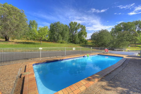 Talbingo Tourist Caravan Park - Your Accommodation 2