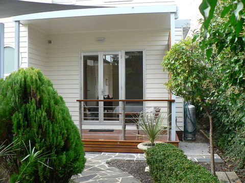 The Boatshed Waterfront B&B - Your Accommodation 2