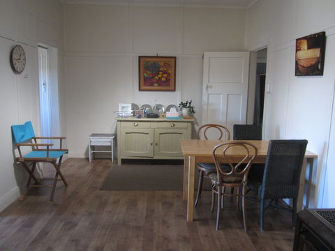 Valley Views Bed And Breakfast - Your Accommodation 2