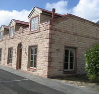 54 on Bank - Your Accommodation