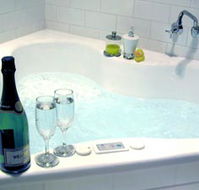 Clonmara Cottages - Your Accommodation