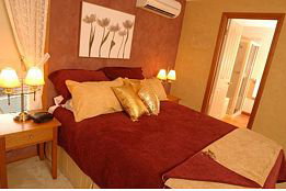 Camden Self Contained Accommodation - Your Accommodation 2