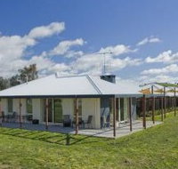 Country Guesthouse Schonegg - Your Accommodation