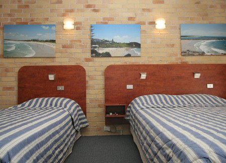 Yamba Beach Motel - Your Accommodation 4