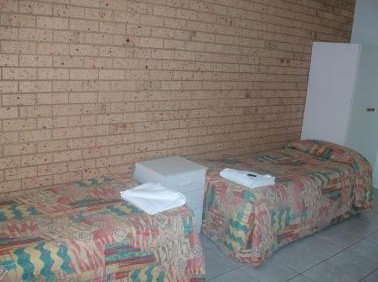 Yamba Motor Inn - Your Accommodation 1