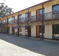 Central Motor Inn Wentworth - Your Accommodation