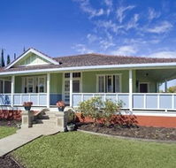 Blooms Cottage - Your Accommodation