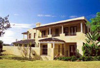 Victoria At Wategos - Your Accommodation 4