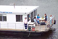 Clyde River Houseboats - Your Accommodation 3