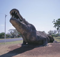 Crocodile Statue - Your Accommodation
