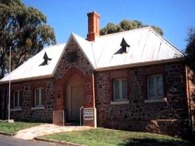 Old Police Station Museum - Your Accommodation 0