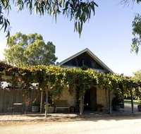 Lake Breeze Wines - Your Accommodation