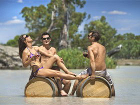Cadell Lagoon SA Your Accommodation