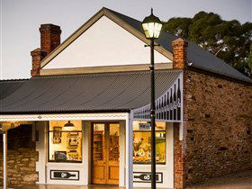 Hither And Yon Wines - Your Accommodation 0