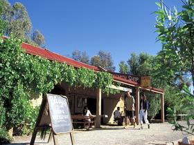 Bluey Blundstones Heritage Accommodation - Your Accommodation 0