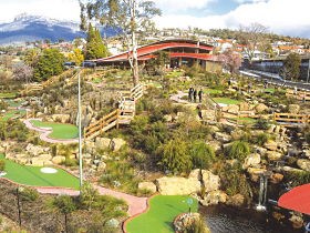 Putters Adventure Golf - Your Accommodation 0