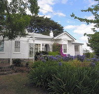 Home Hill - Your Accommodation